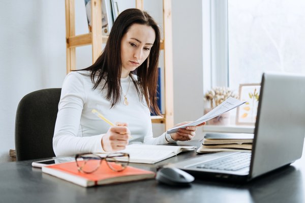 Micro-entreprise plafond 2025 : ce qu'il faut savoir